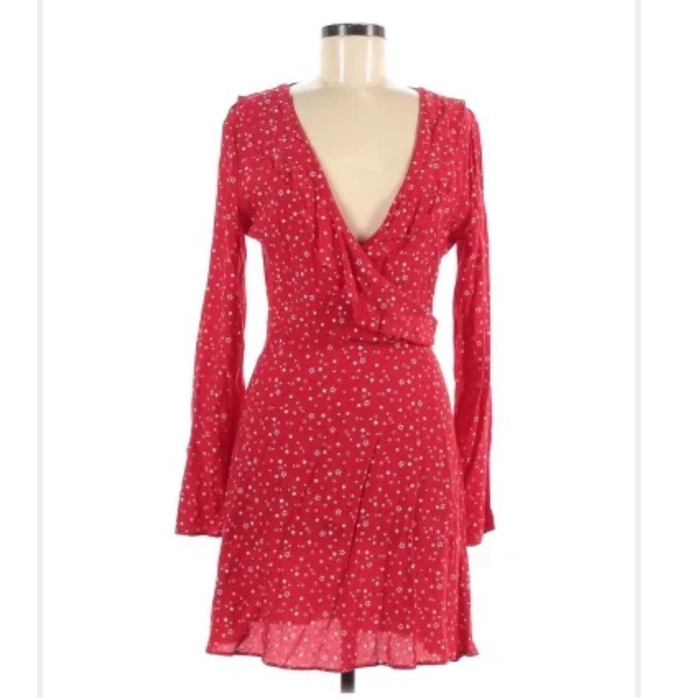 Missguided Red Star Ruffle Detail Tea Dress